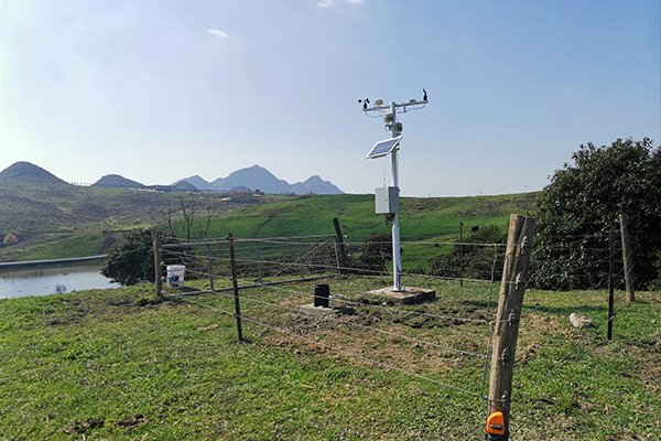 农业气象站图片