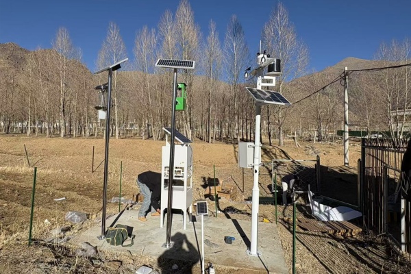 管式土壤墒情监测站图片4 管式土壤墒情监测站图片4